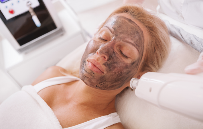 Facial Hollywood Peel el tratamiento favorito de las celebridades